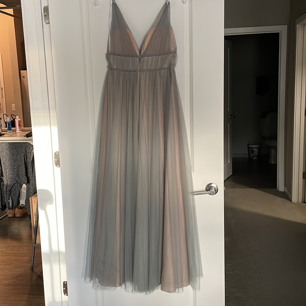 Formal Dress - Picture 5 of 9